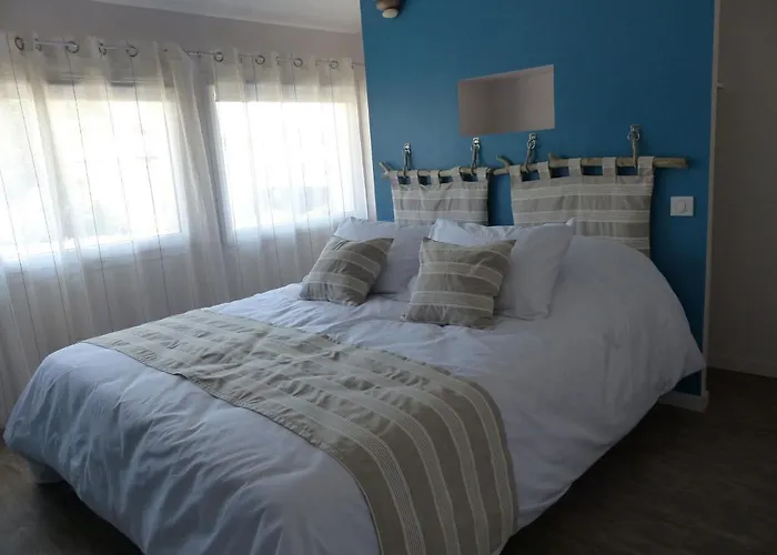 Aux Sources D'hossegor Bed & Breakfast 4*